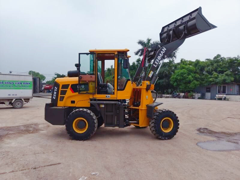 小型裝載機(jī)輪胎現(xiàn)場快速更換9步法你知道嗎？